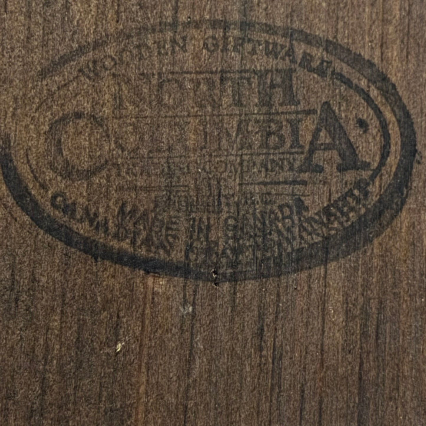 North Columbia Trading Company Key & Mail Holder