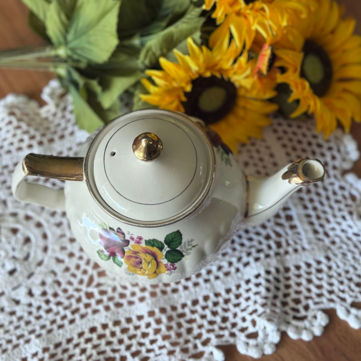 Sadler England Rose Teapot