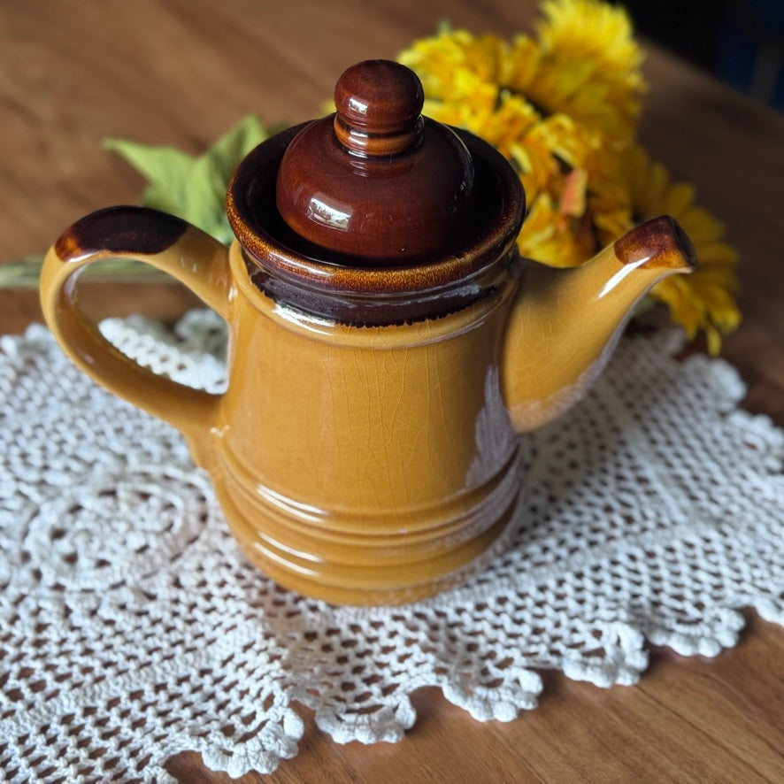 Large Vintage Ceramic Jug/Tea/Coffee Pot