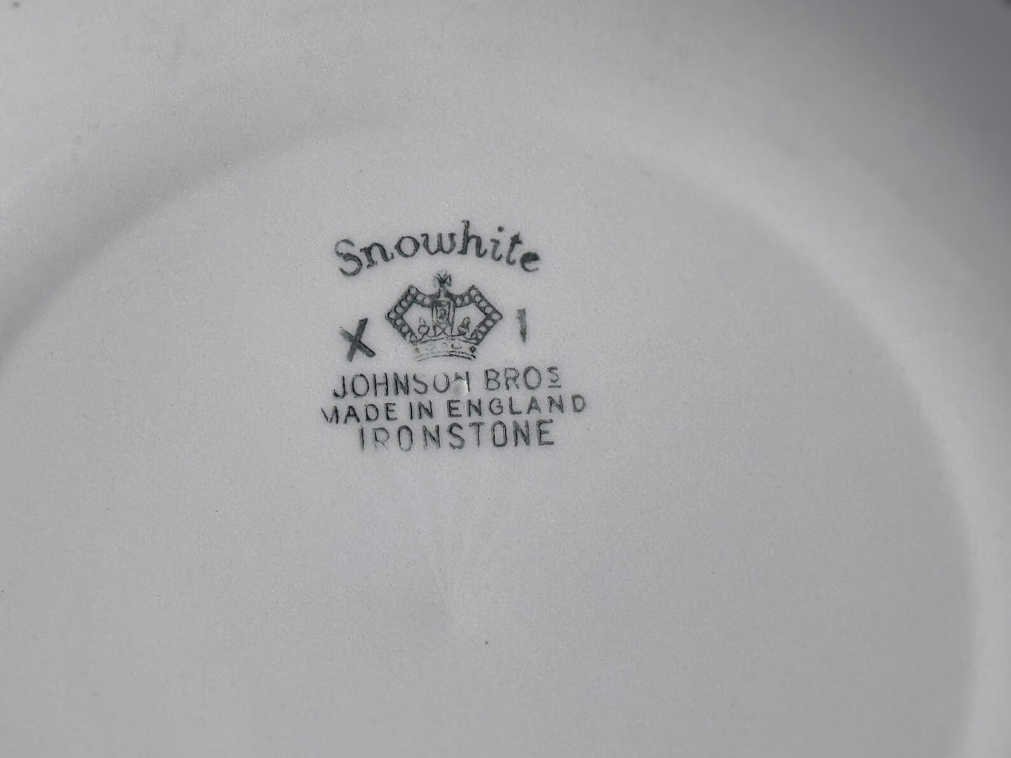 Johnson Brothers Ironstone Made in England Dish Set