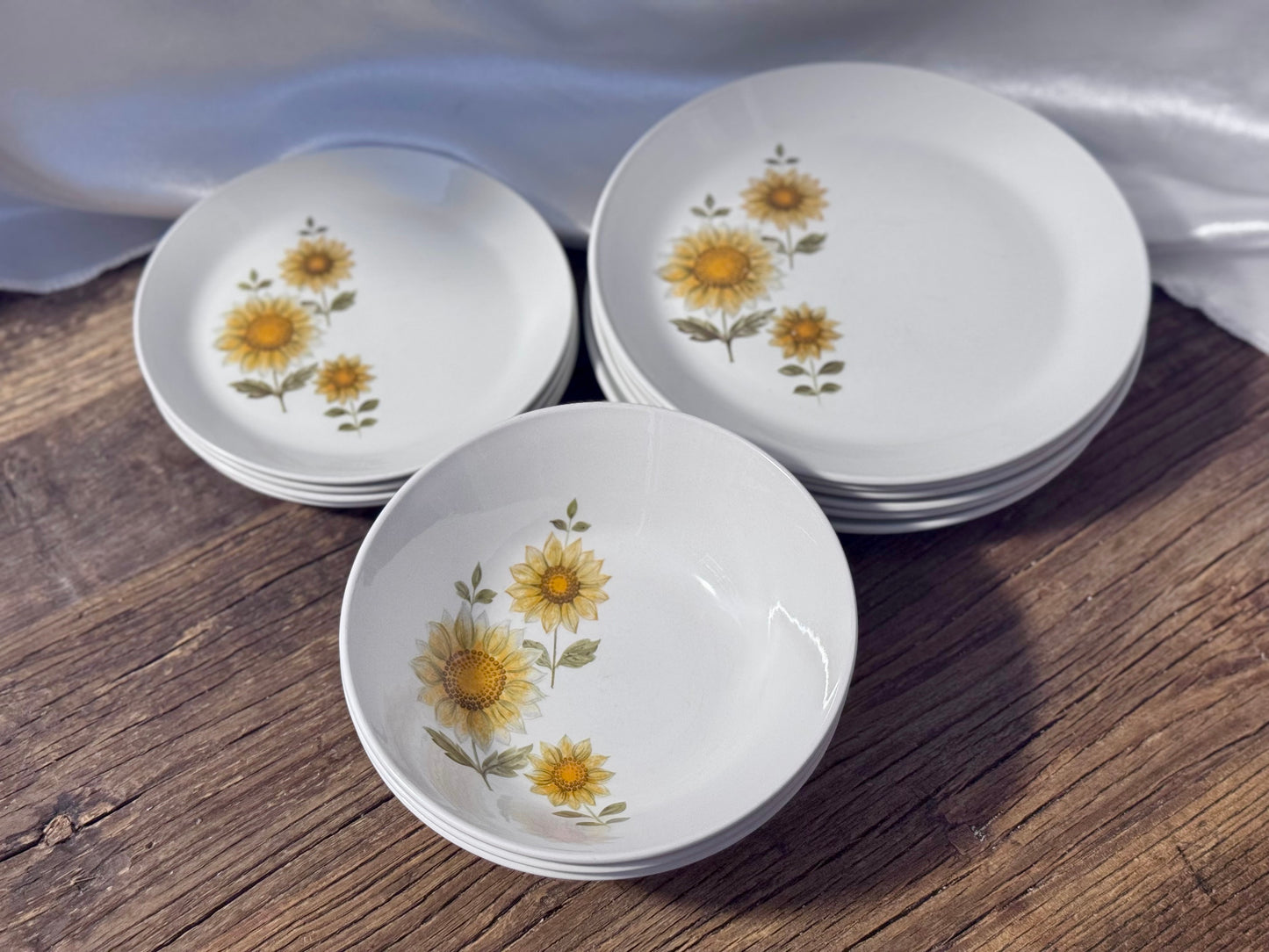 Johnson Brothers Ironstone Made in England Dish Set