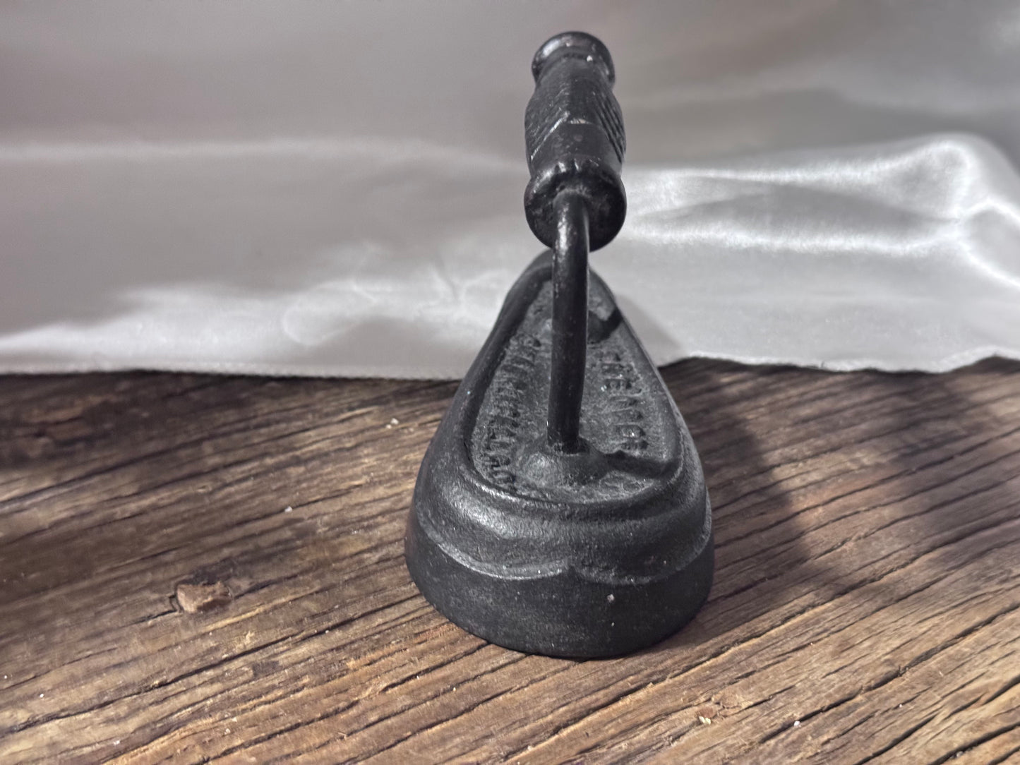 Antique Sad Iron The Ober Mfg Co Chagrin Falls Ohio
