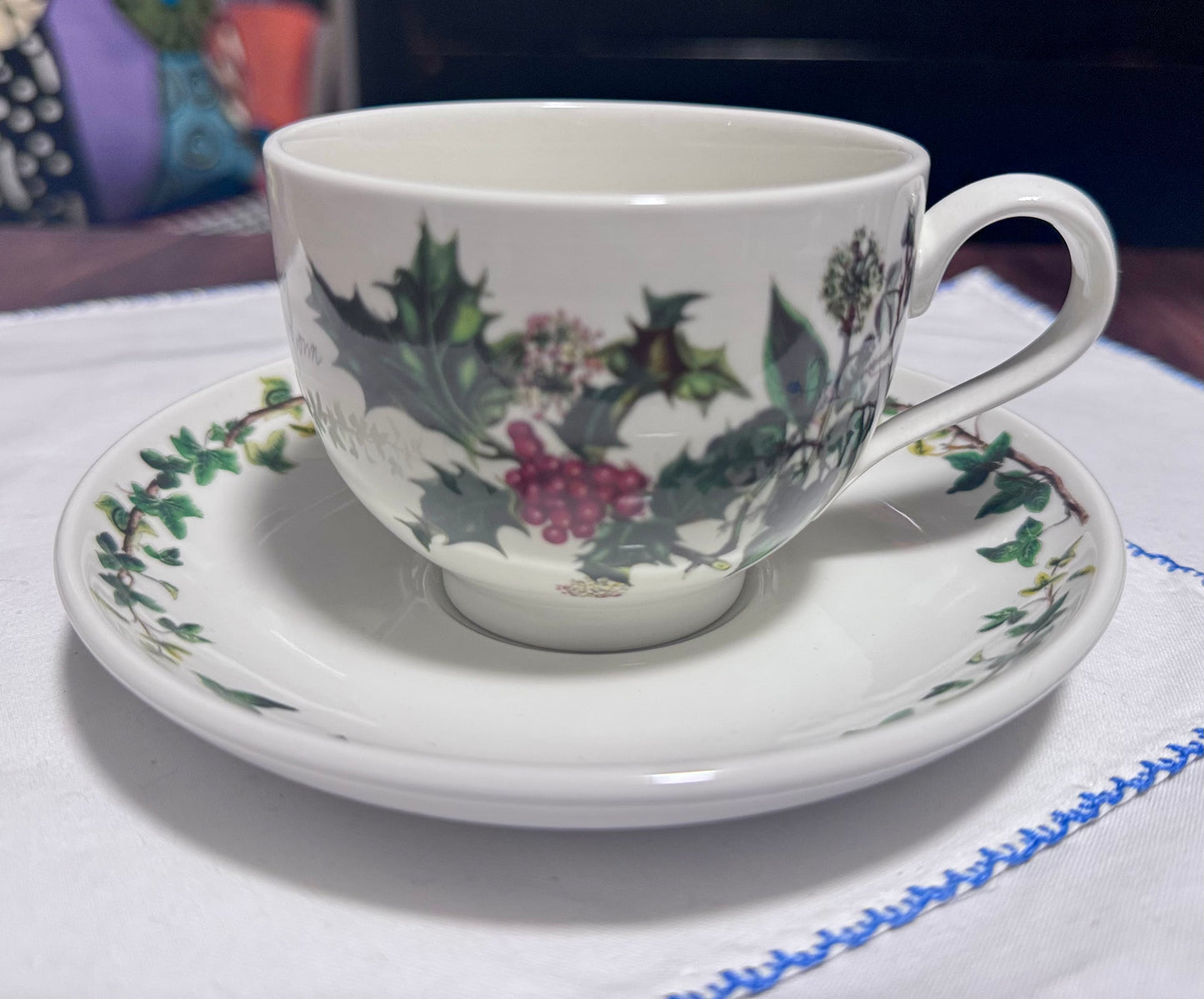 Portmeirion The Holly & The Ivy Tea Cup and Saucer