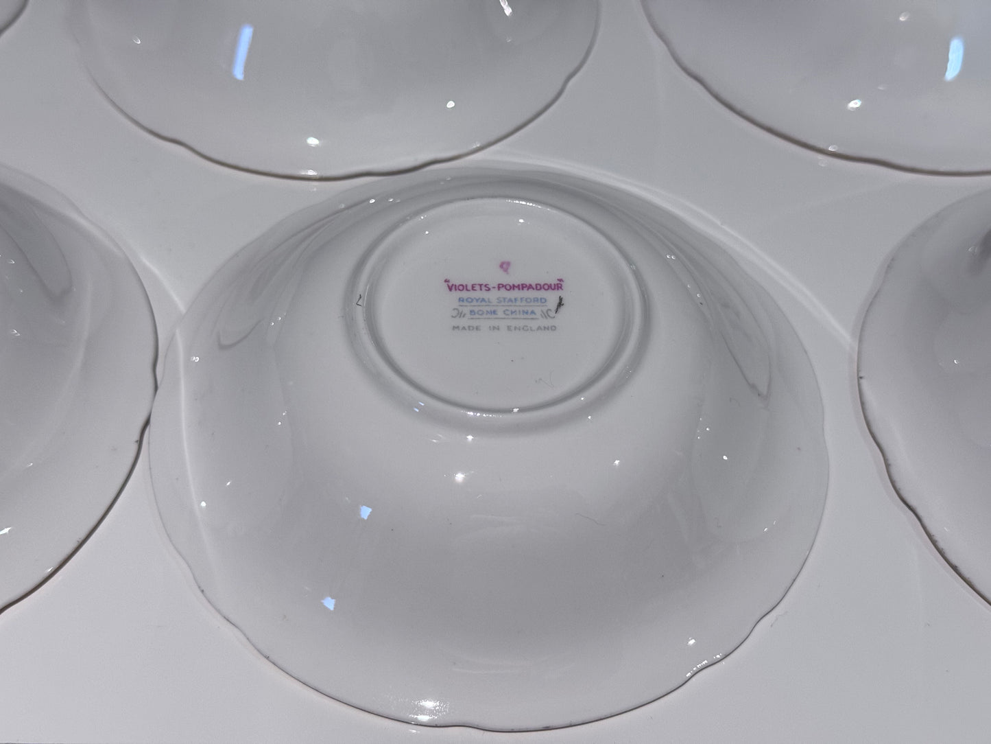 Royal Stafford 'Violets-Pompadour' Dessert Bowl