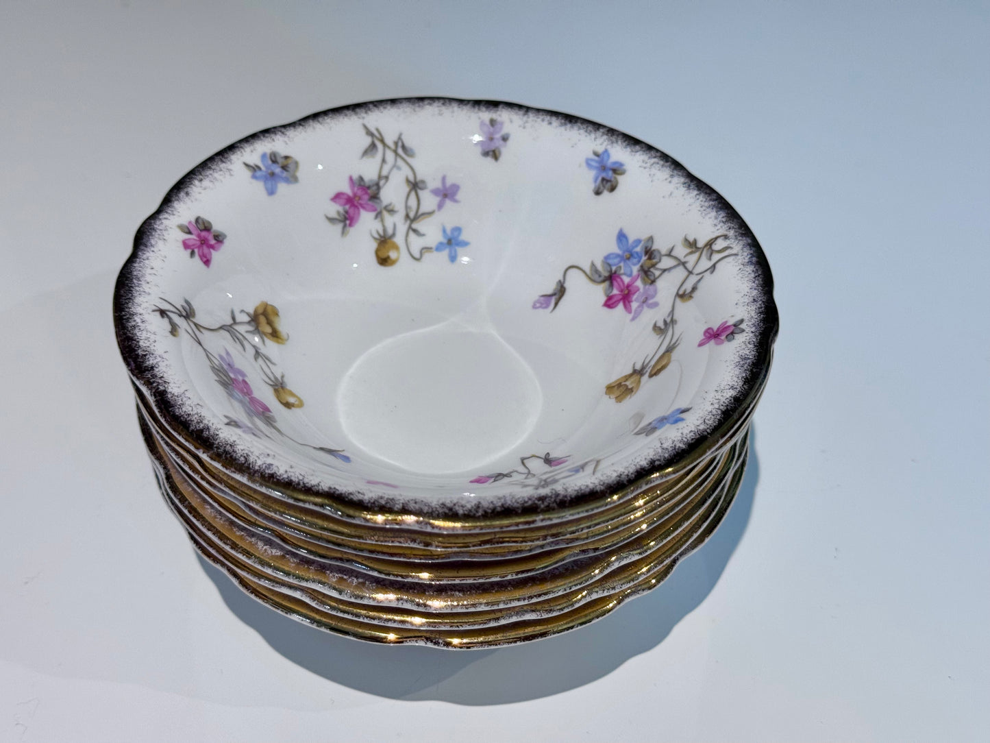 Royal Stafford 'Violets-Pompadour' Dessert Bowl