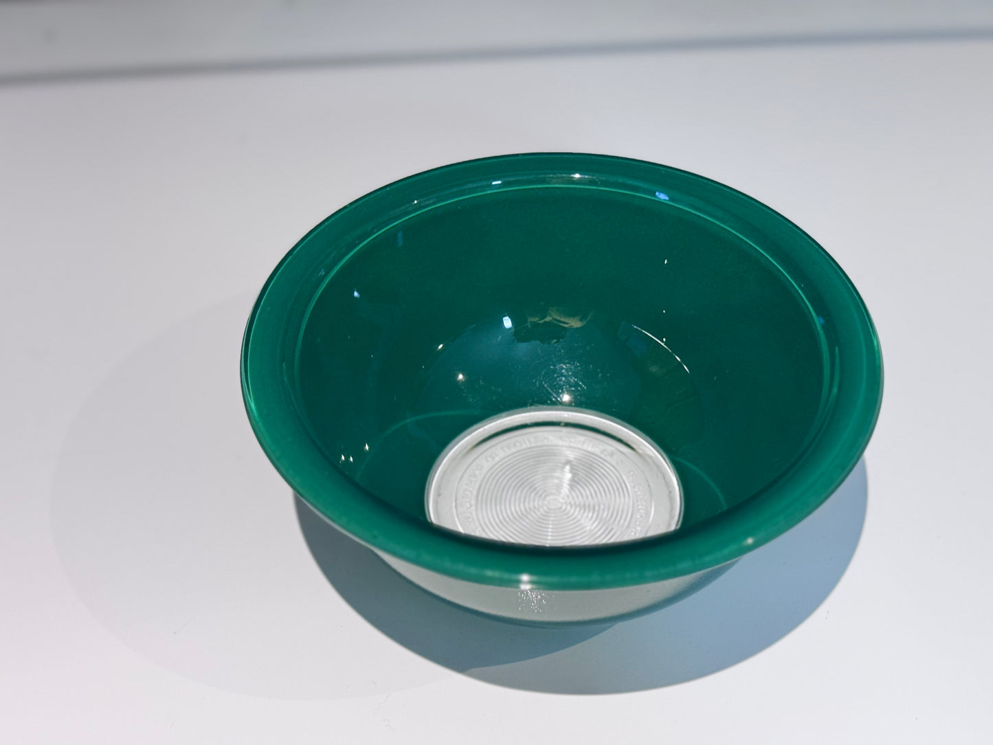 Pyrex Green Mixing Bowl with Clear Bottom #322