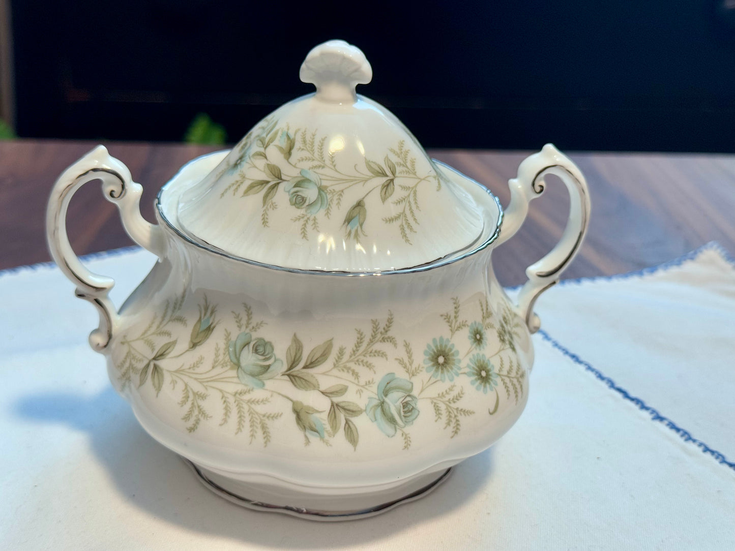 Paragon "Debutante" Sugar Bowl