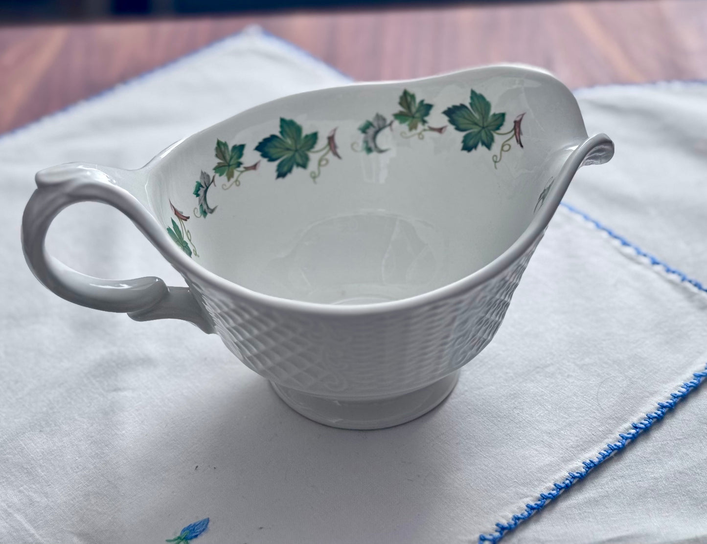 Marlborough Old English Gravy Boat