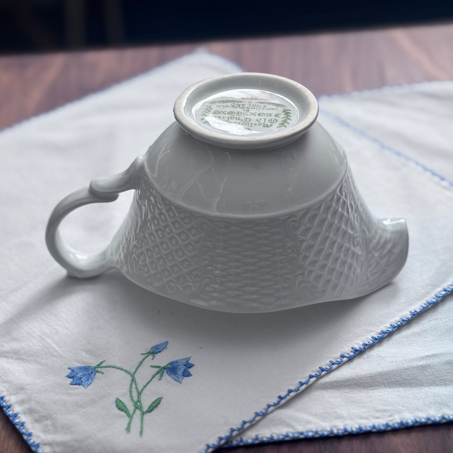 Marlborough Old English Gravy Boat
