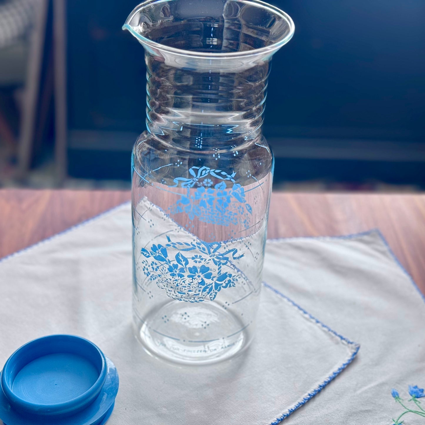 Pyrex 1.5QT Glass Juice/Water Carafe