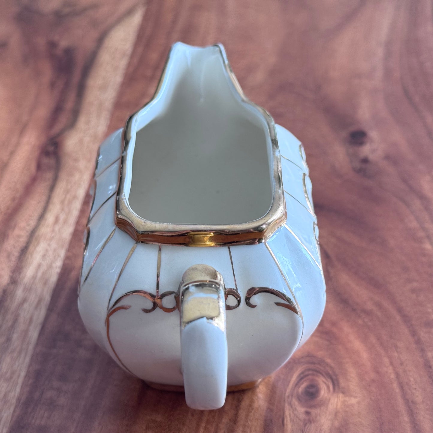 Sadler England Creamer
