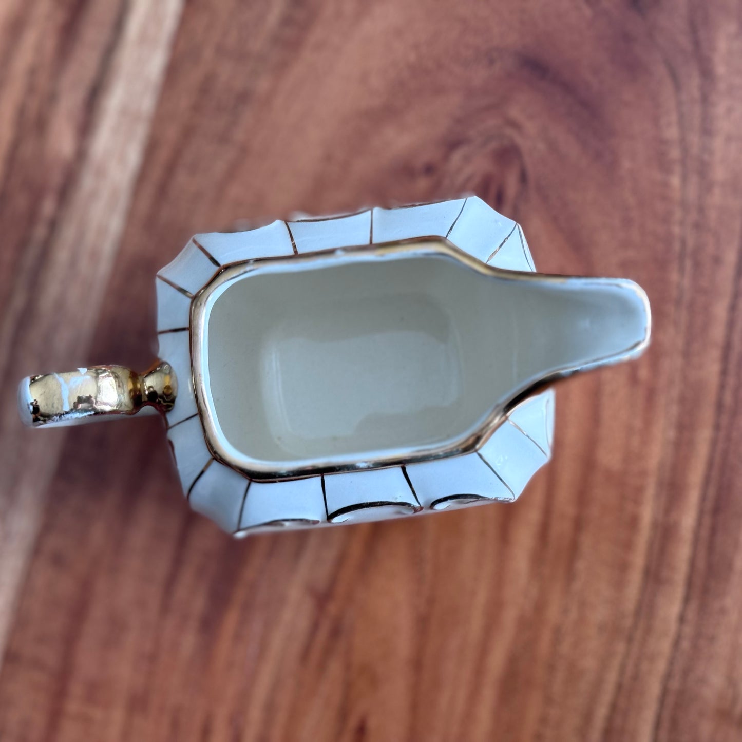 Sadler England Creamer