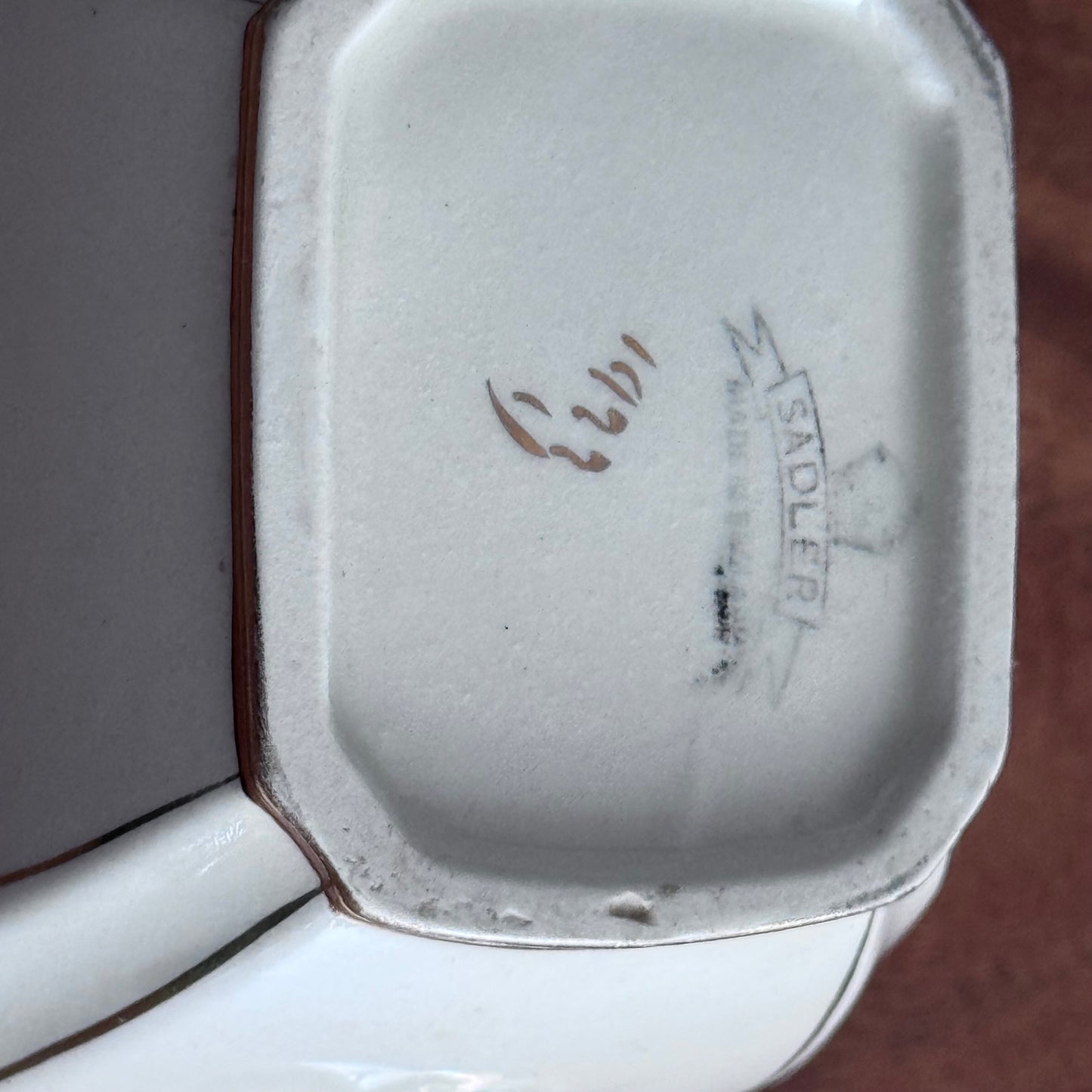 Sadler England Creamer