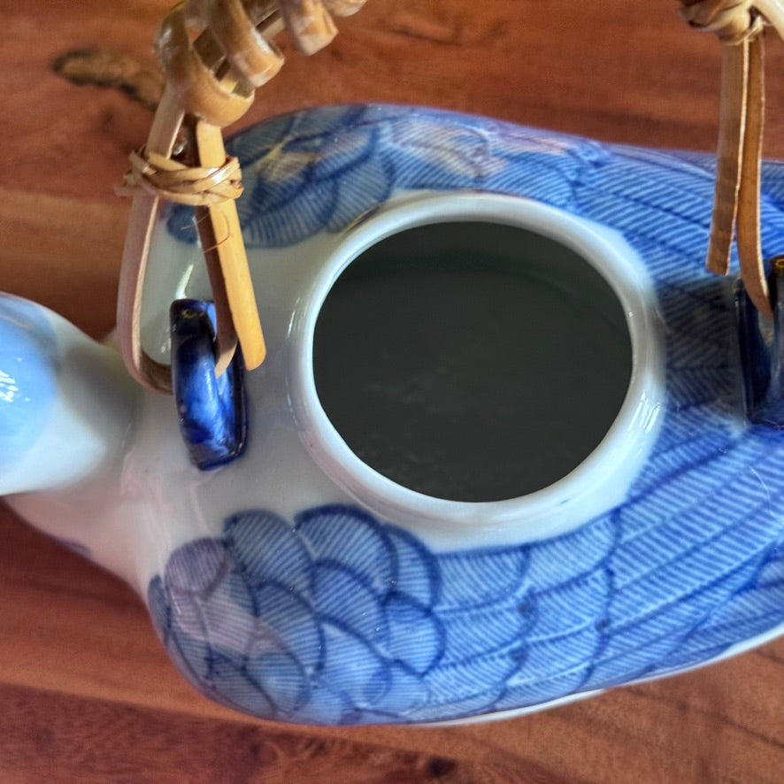 Hand Painted Blue/White Duck Teapot with Bamboo Handle