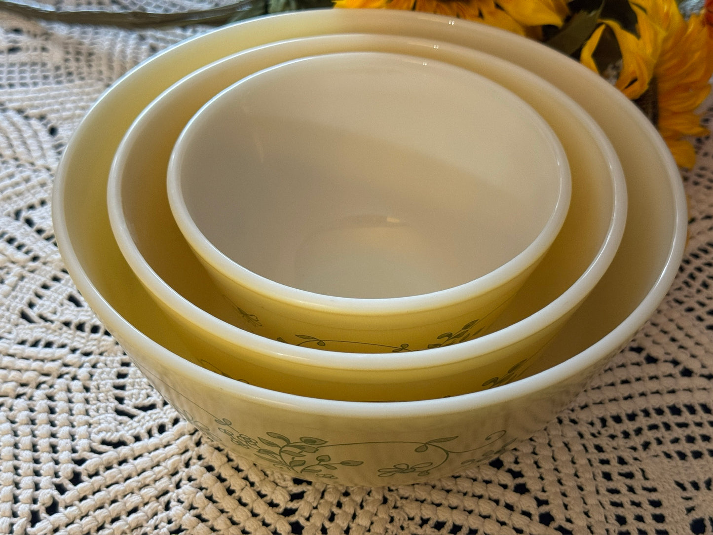 PYREX Shenandoah Nesting Mixing Bowl Set