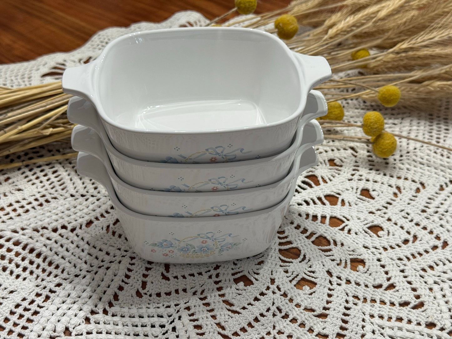 Corning Ware 'Country Cornflower' P-43-B 700 ml Casserole Dish