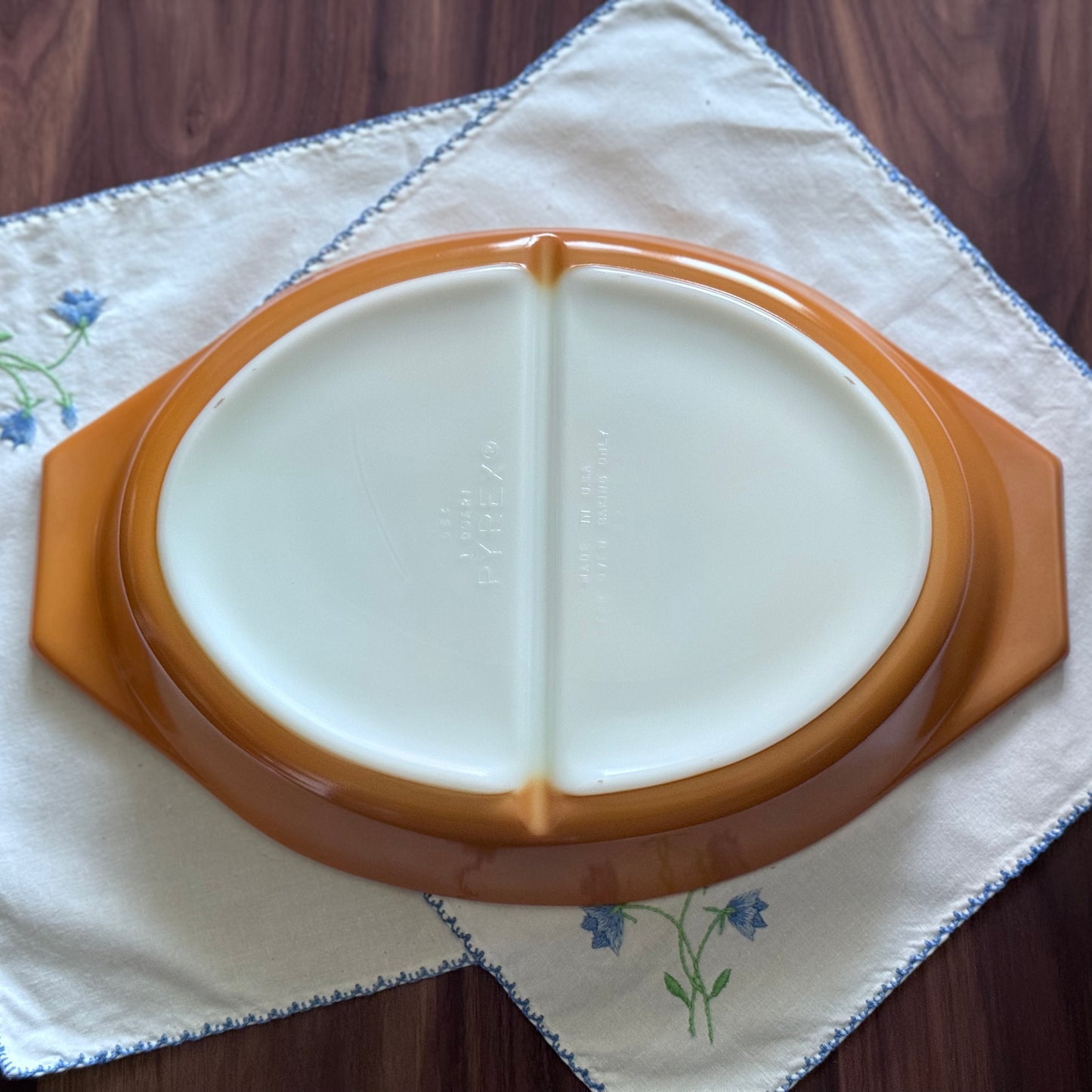 Pyrex Old Orchard Divided Casserole Dish with Lid