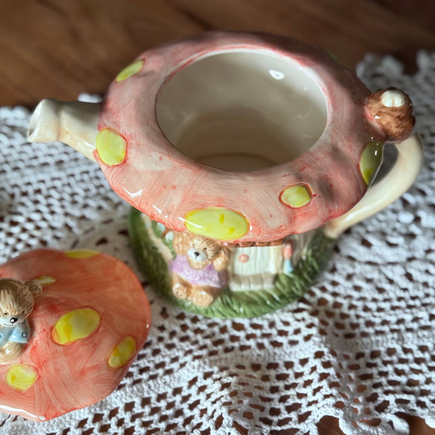 Mushroom House & Teddy Teapot