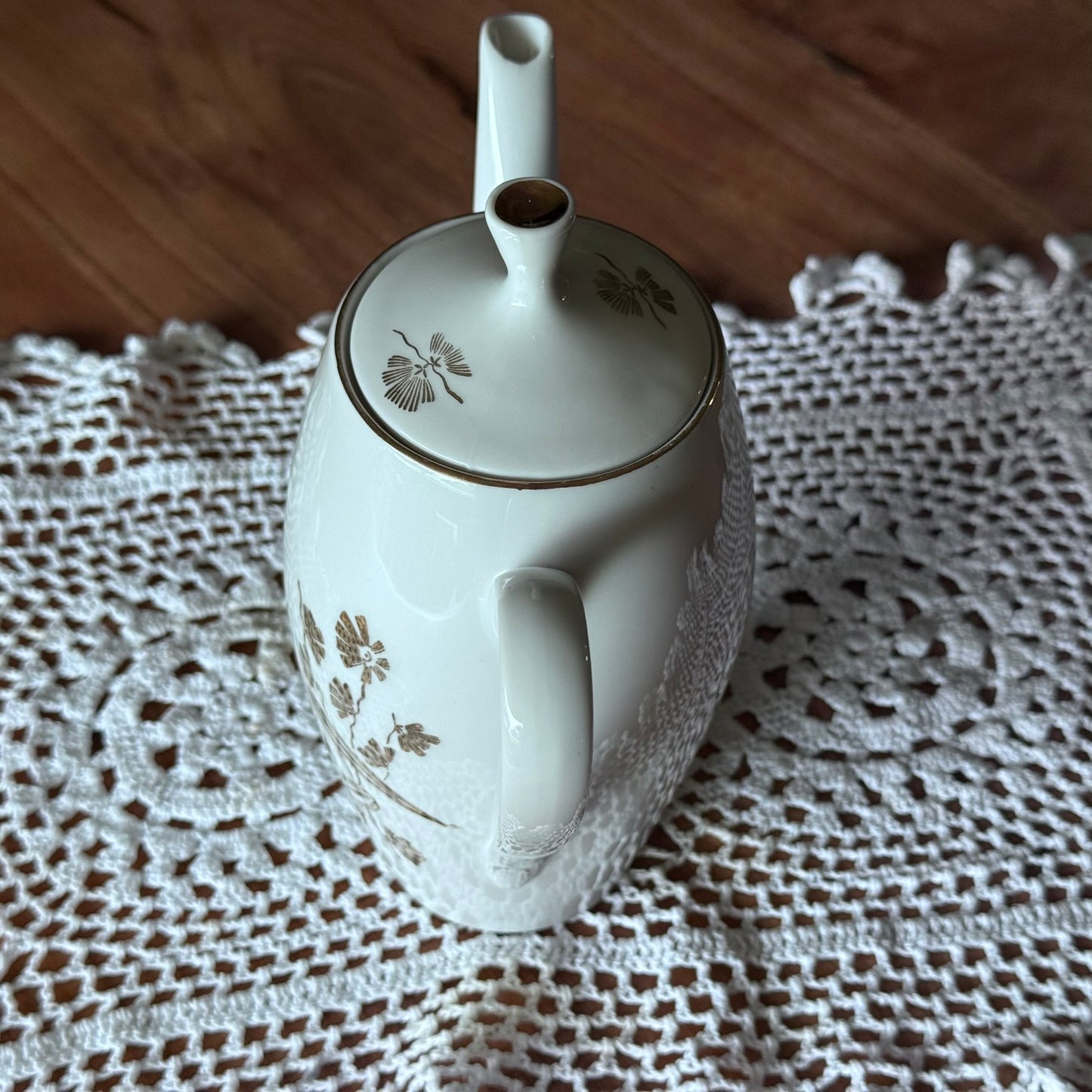 Bohemian White & Gold Floral Coffee/Teapot