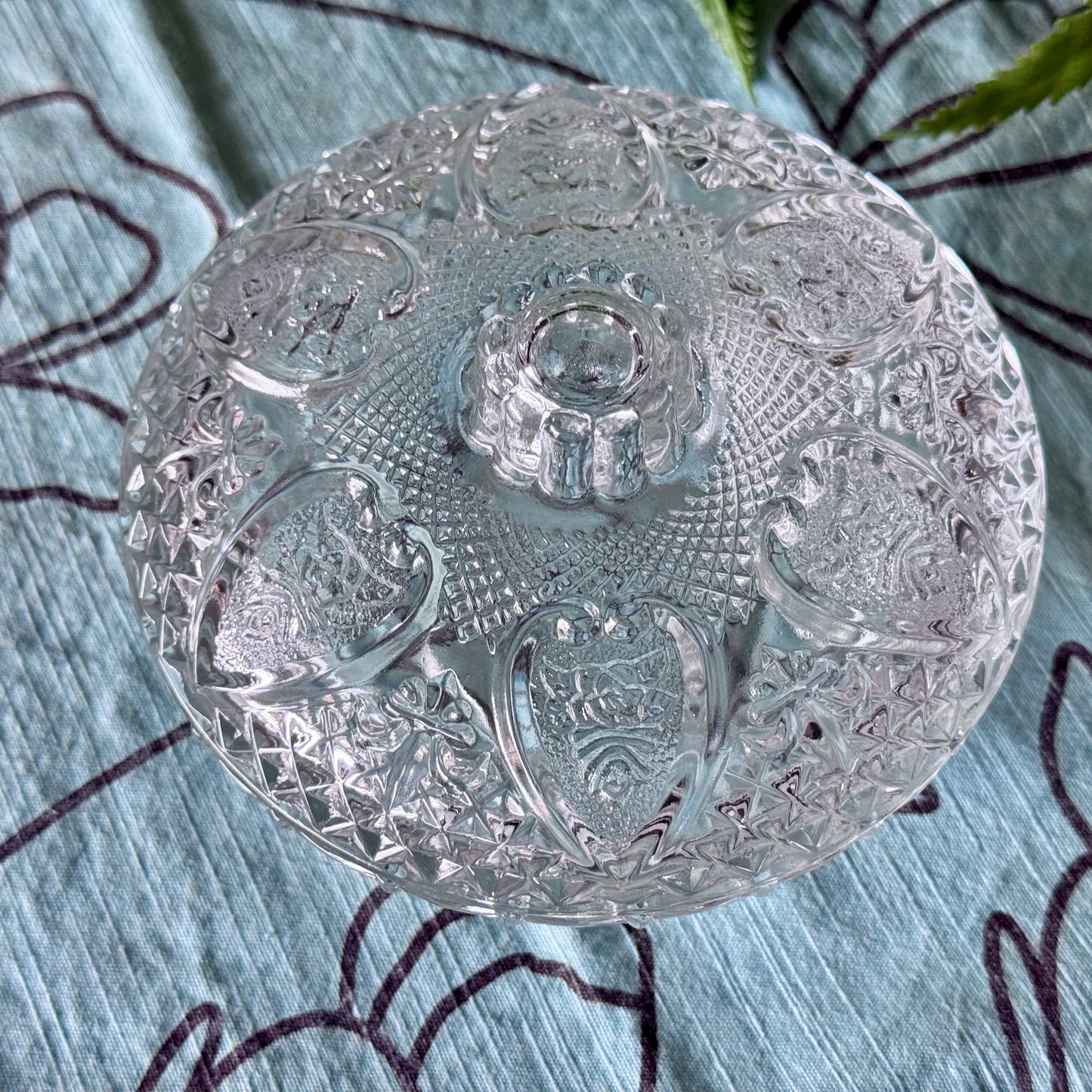Small FNG Indonesia Glass Etched Fleur De Lis Hearts & Roses Dish