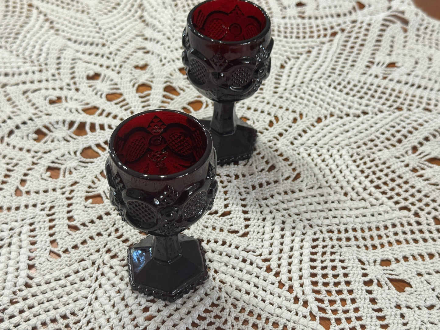 Avon 1876 Cape Cod Collection Wine Goblets