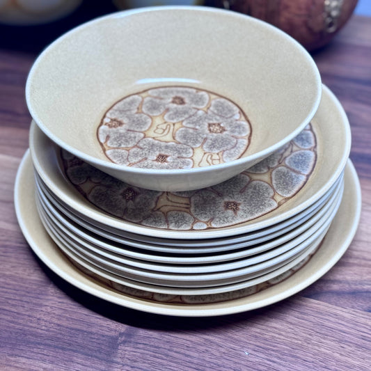 Crown Lynn Earthstone 'Camille D627' New Zealand Dish Set
