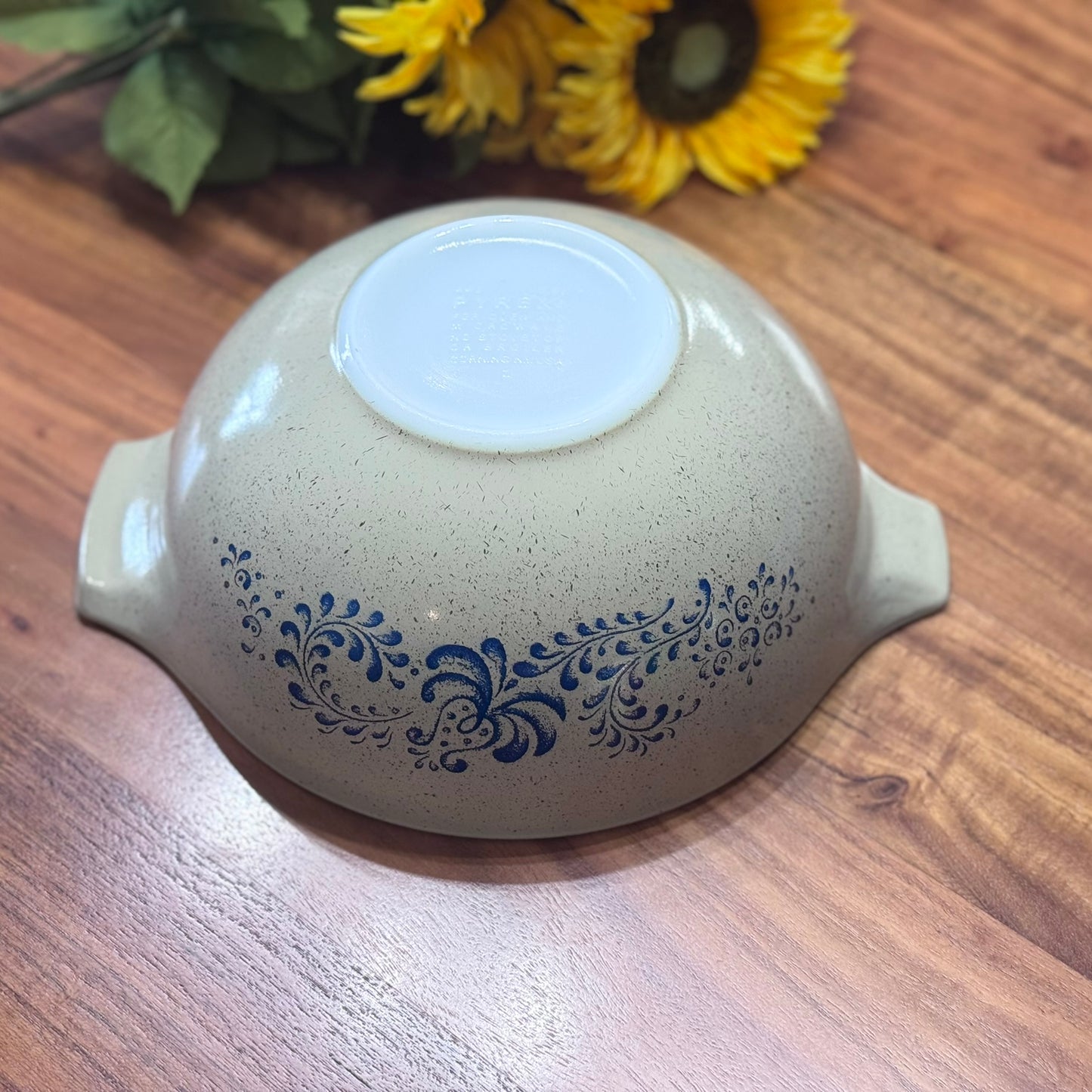 PYREX Homestead 2.5L Cinderella Mixing Bowl