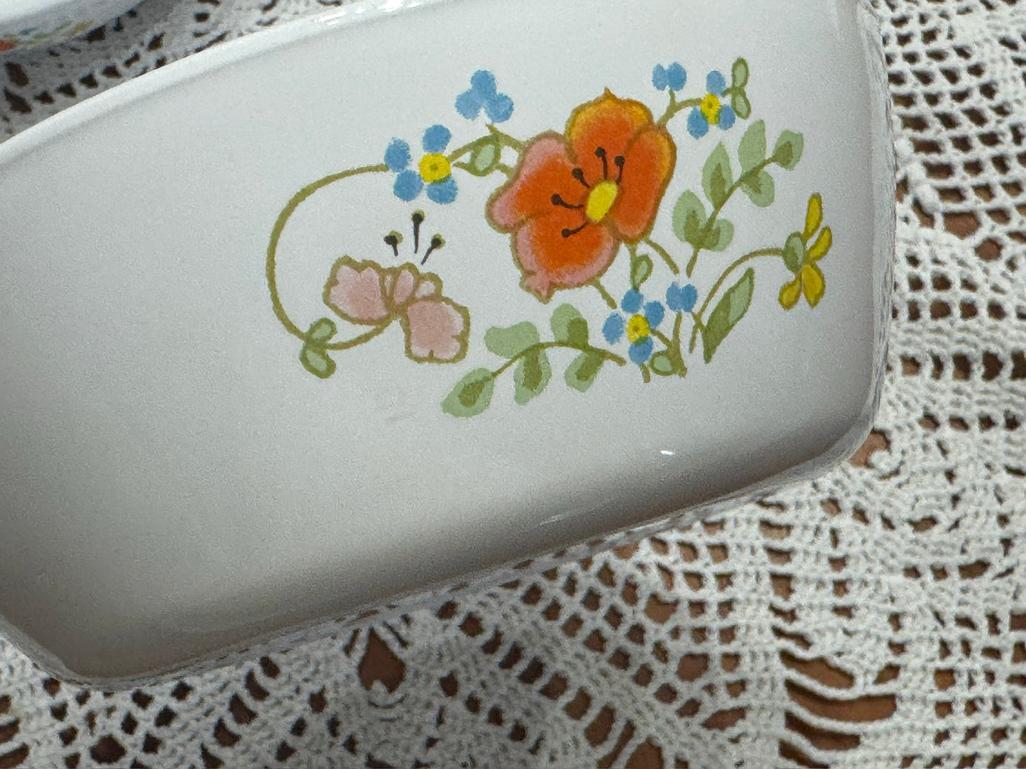 Corning Ware 'Wildflower" P-81-B & P-83-B Saucepans