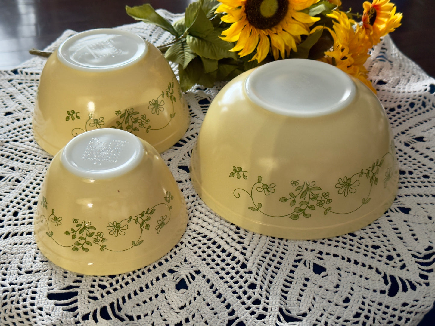 PYREX Shenandoah Nesting Mixing Bowl Set