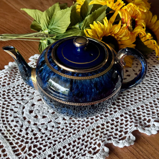 English Cobalt & Marble Effect with Gold Trim Teapot