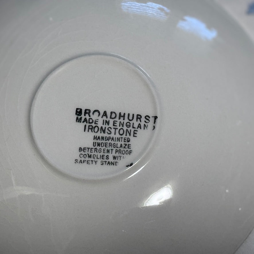 Broadhurst Kathie Winkle Creamer/Milk Cup and Cups/Saucers