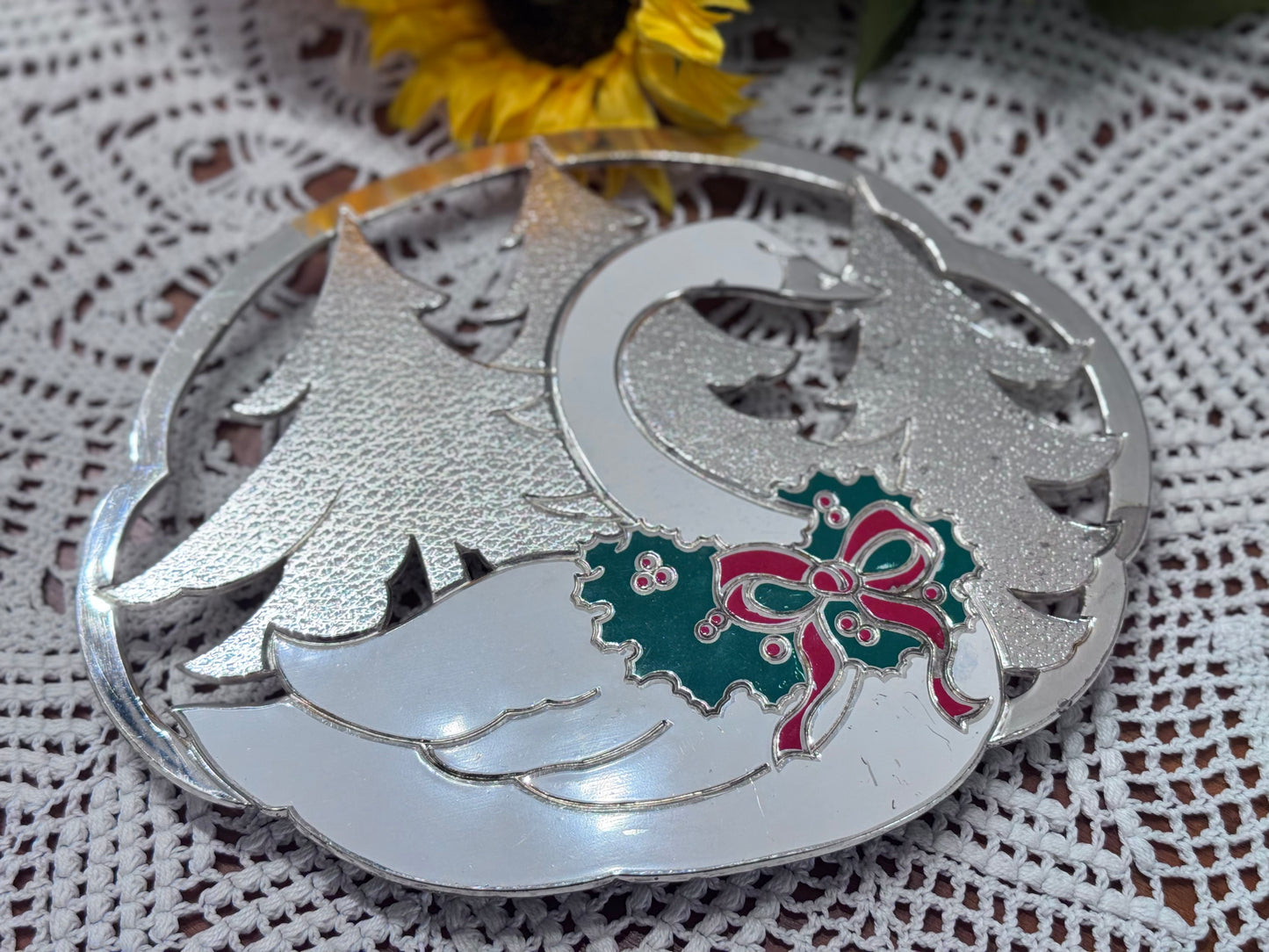 WM.A. Rogers Christmas Swan Trivet