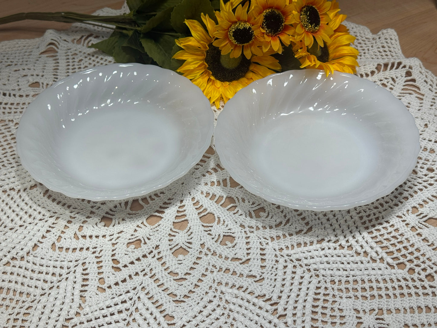 Anchor Hocking Fire-King Milk Glass Swirl Bowls