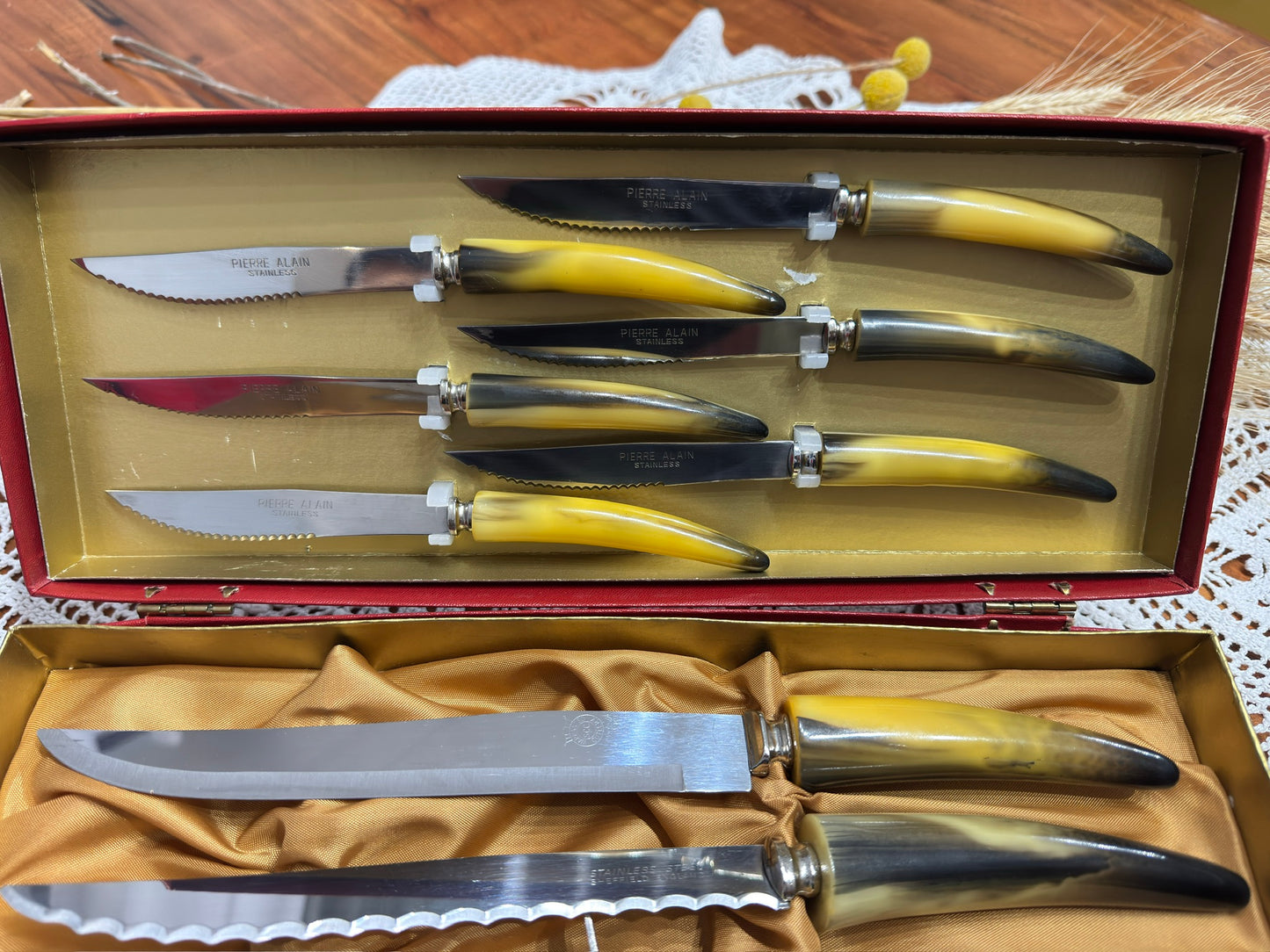 Pierre Alain Sheffield England 15 Piece Cutlery/Carving Set