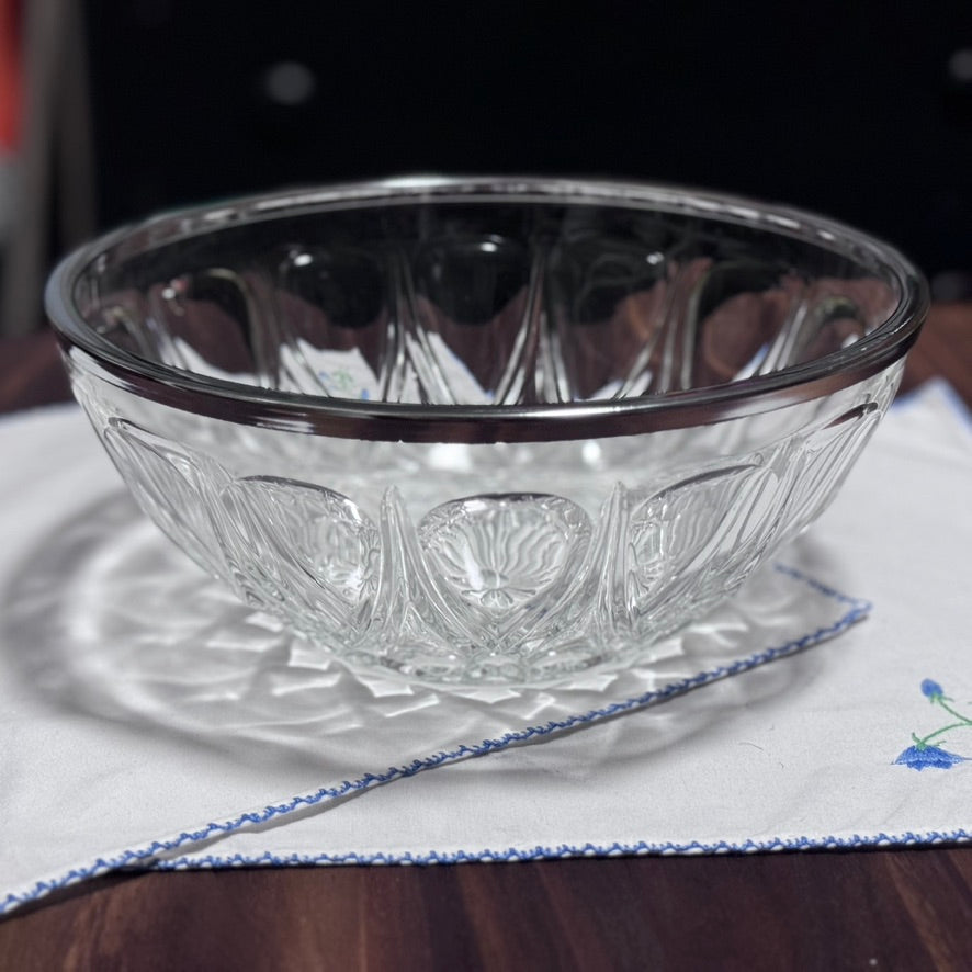 Reims France Glass Serving Bowl