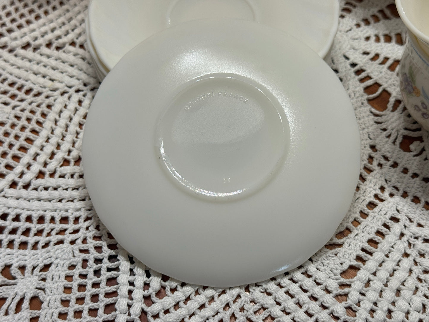 Arcopal France Victoria Floral Teacups & Saucers