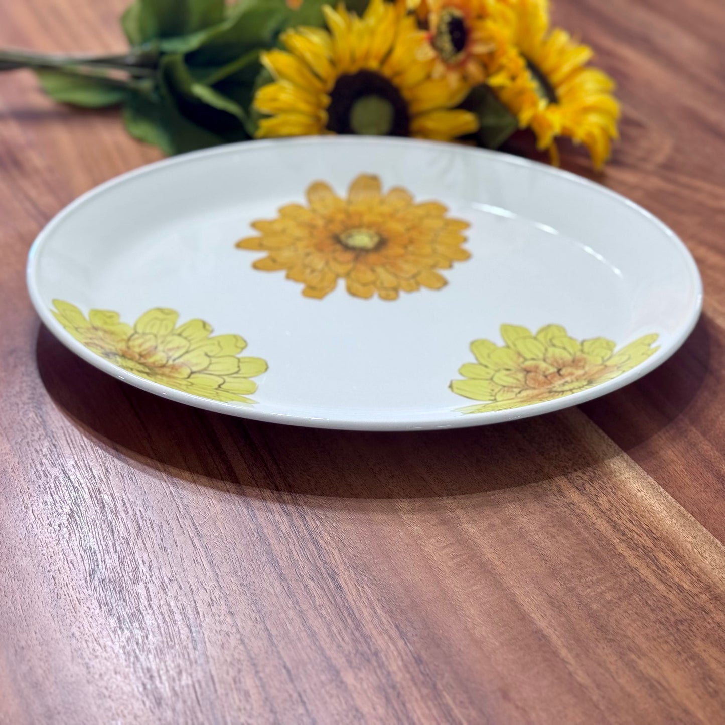 Johnson Brothers England Orange/Yellow Chrysanthemum Serving Set