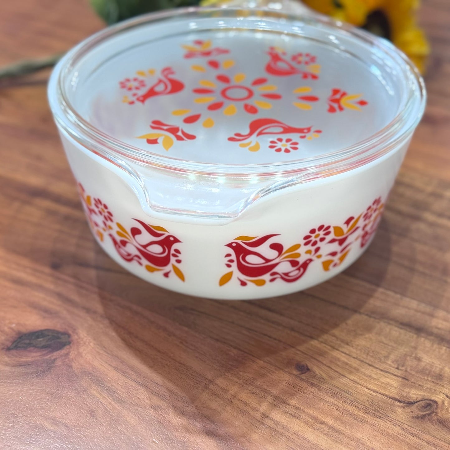 PYREX 'Friendship' 3 Piece Round Casserole With Lids