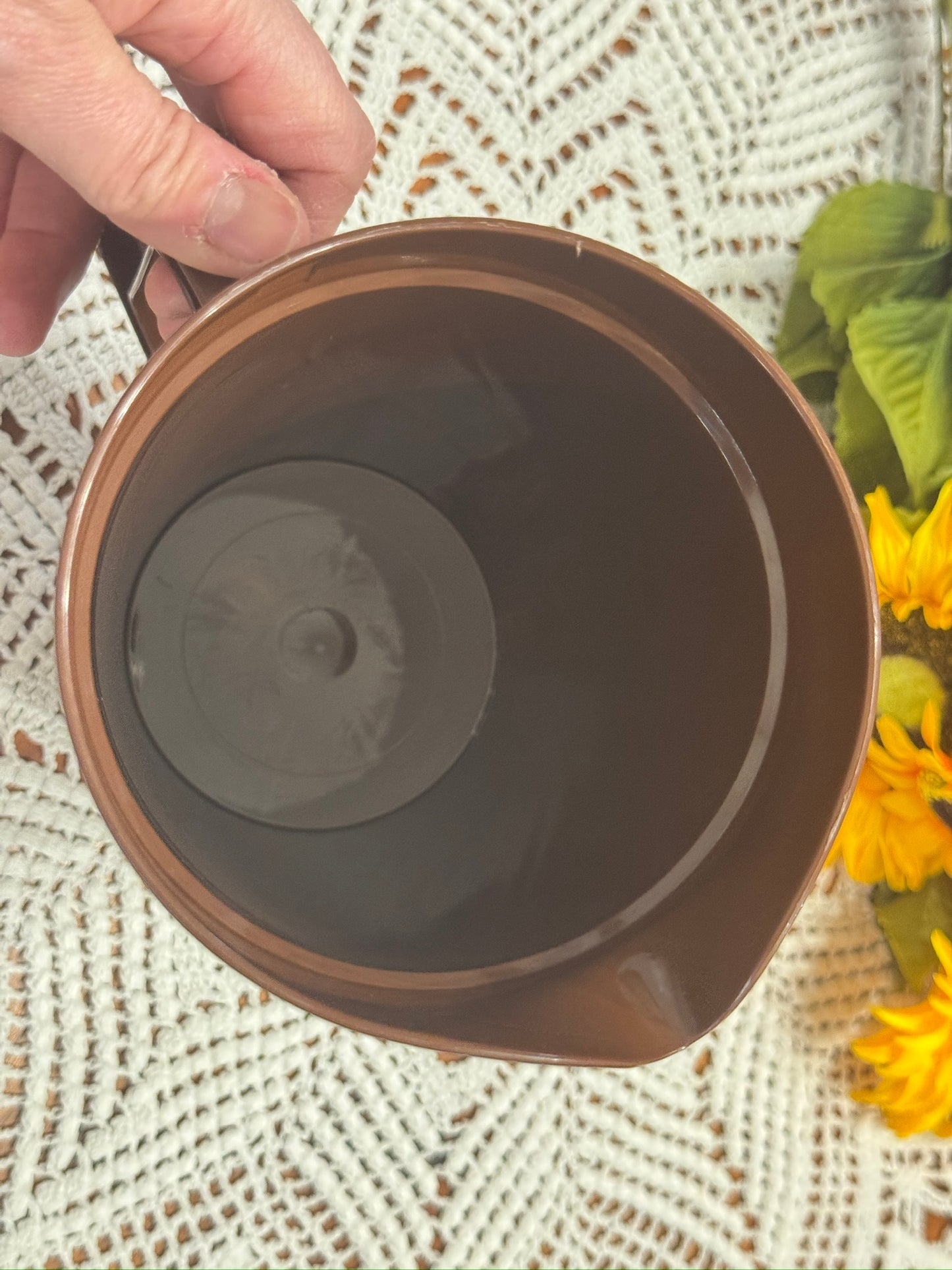Tupperware 874-7 Brown Jug/Pitcher