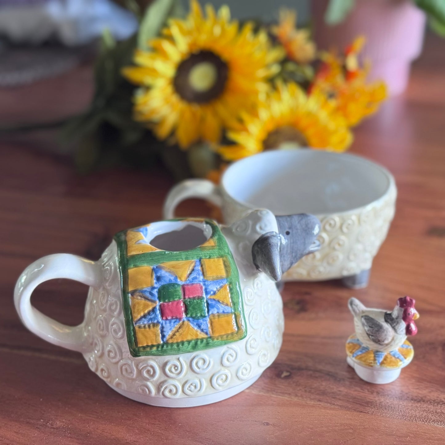 Sheep & Chicken - Barnyard Teapot/Cup