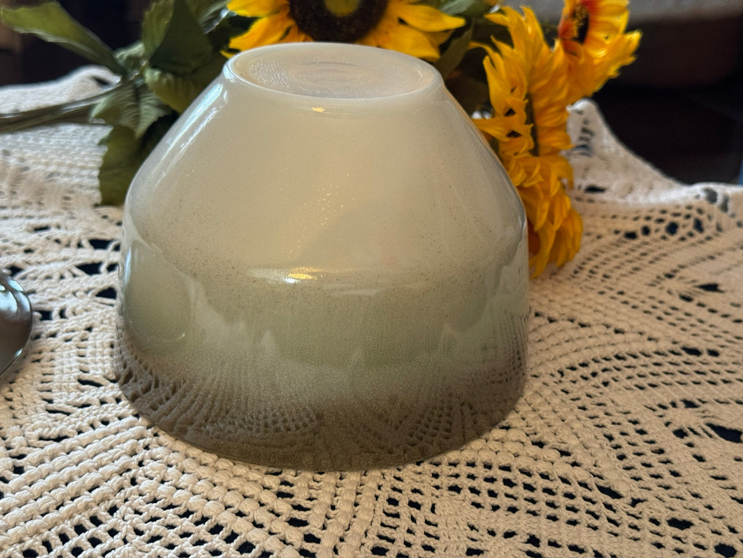 Federal Mesa Moss Milk Glass Grease/Casserole Dish