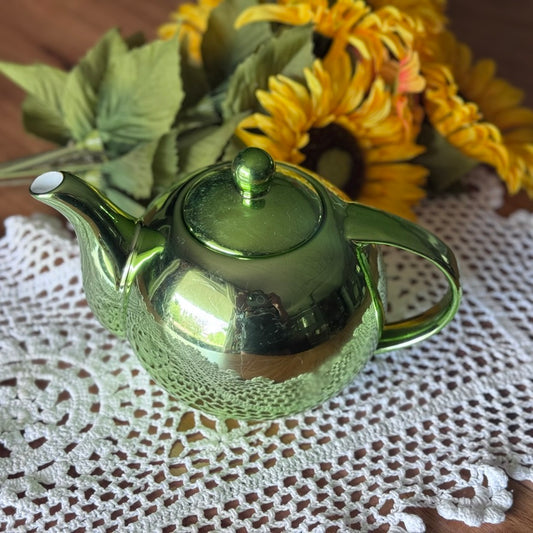 Torre & Tagus Green Teapot