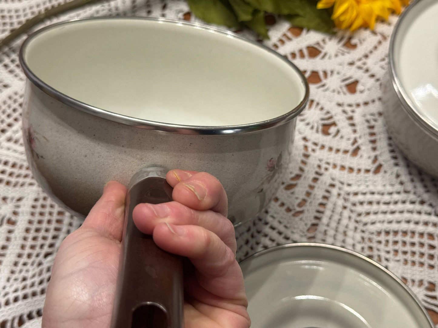 Vintage Pink Floral on Cream/Brown Enamel Saucepan Set