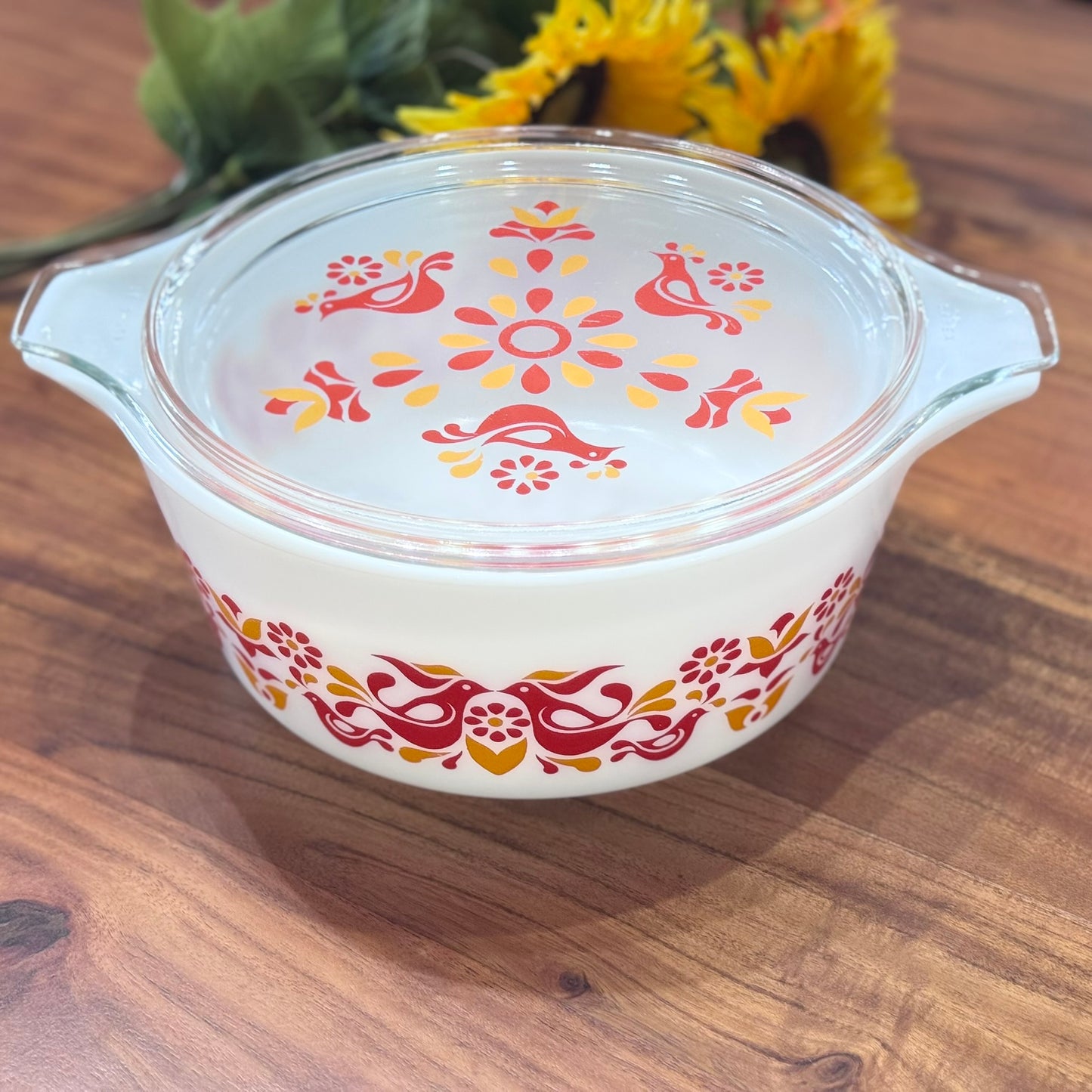 PYREX 'Friendship' 3 Piece Round Casserole With Lids