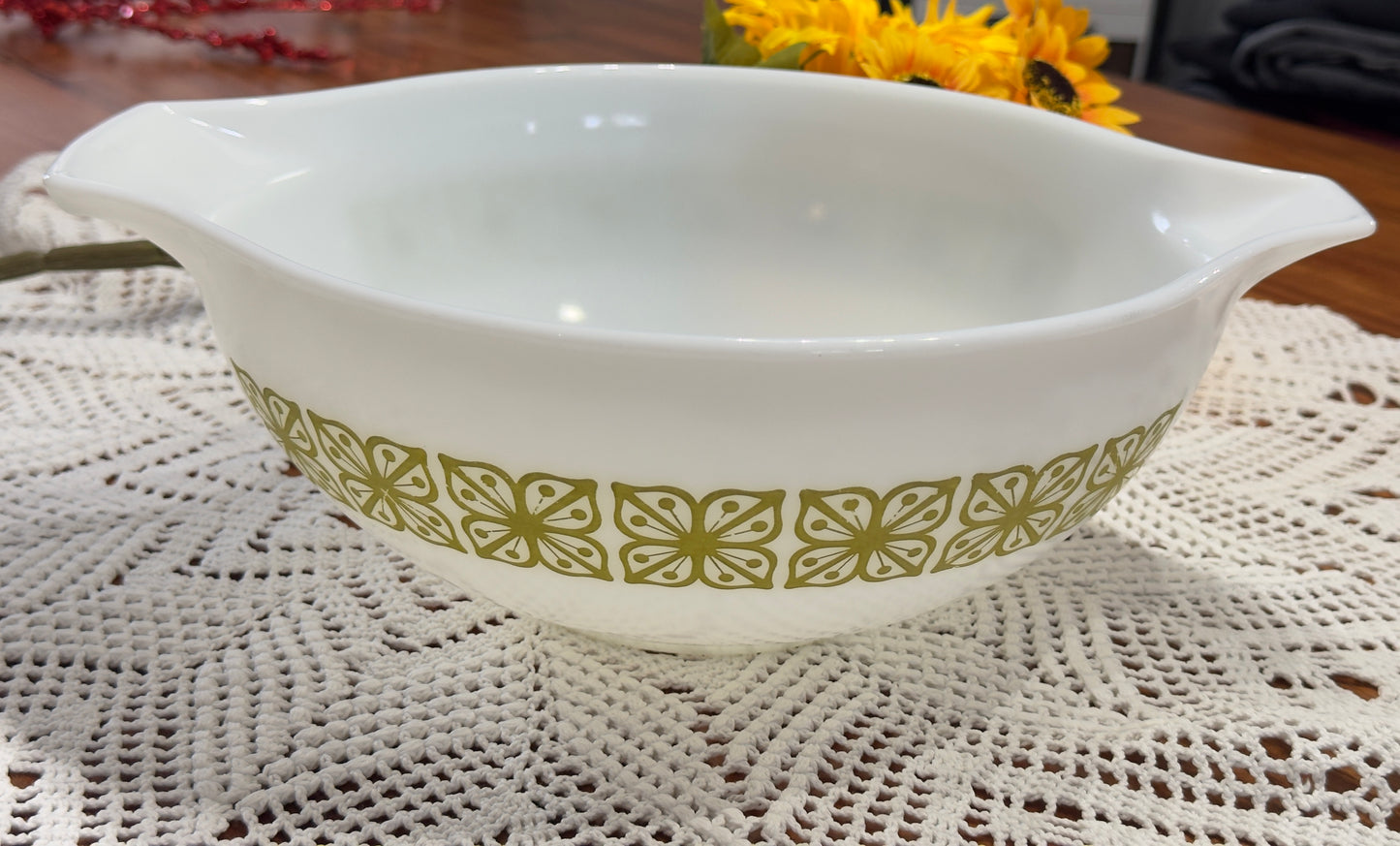 PYREX Verde Green Cinderella Mixing Bowl 444