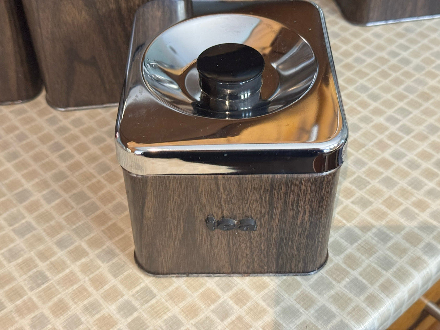 The Queen Line Faux Wood Grain Finish Canister Set