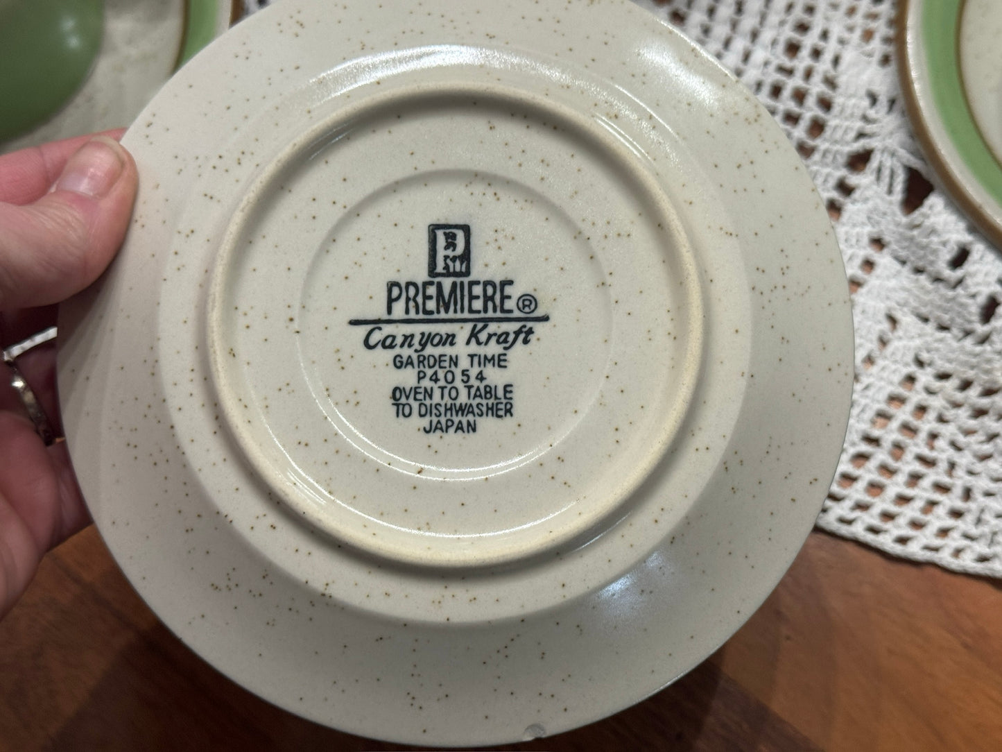 PREMIERE Canyon Kraft Garden Time Dinnerware Set