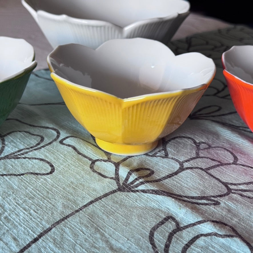 Vintage Lotus Rice Bowls