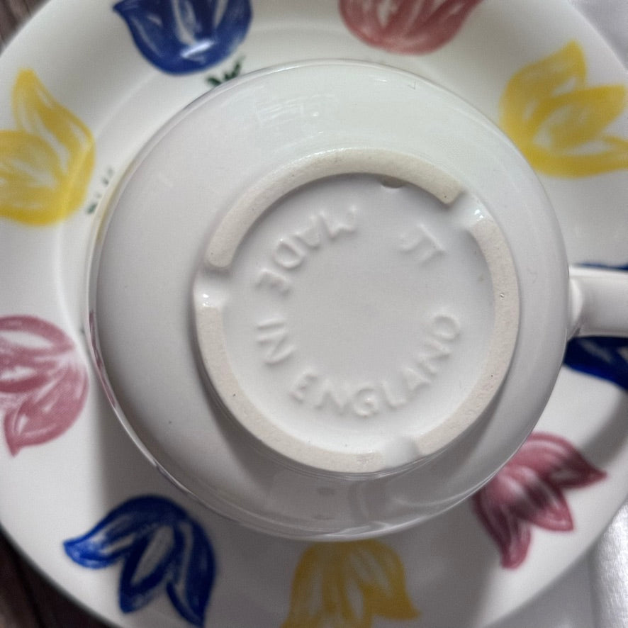 John Tams, England 'Tulip' Cup and Saucers