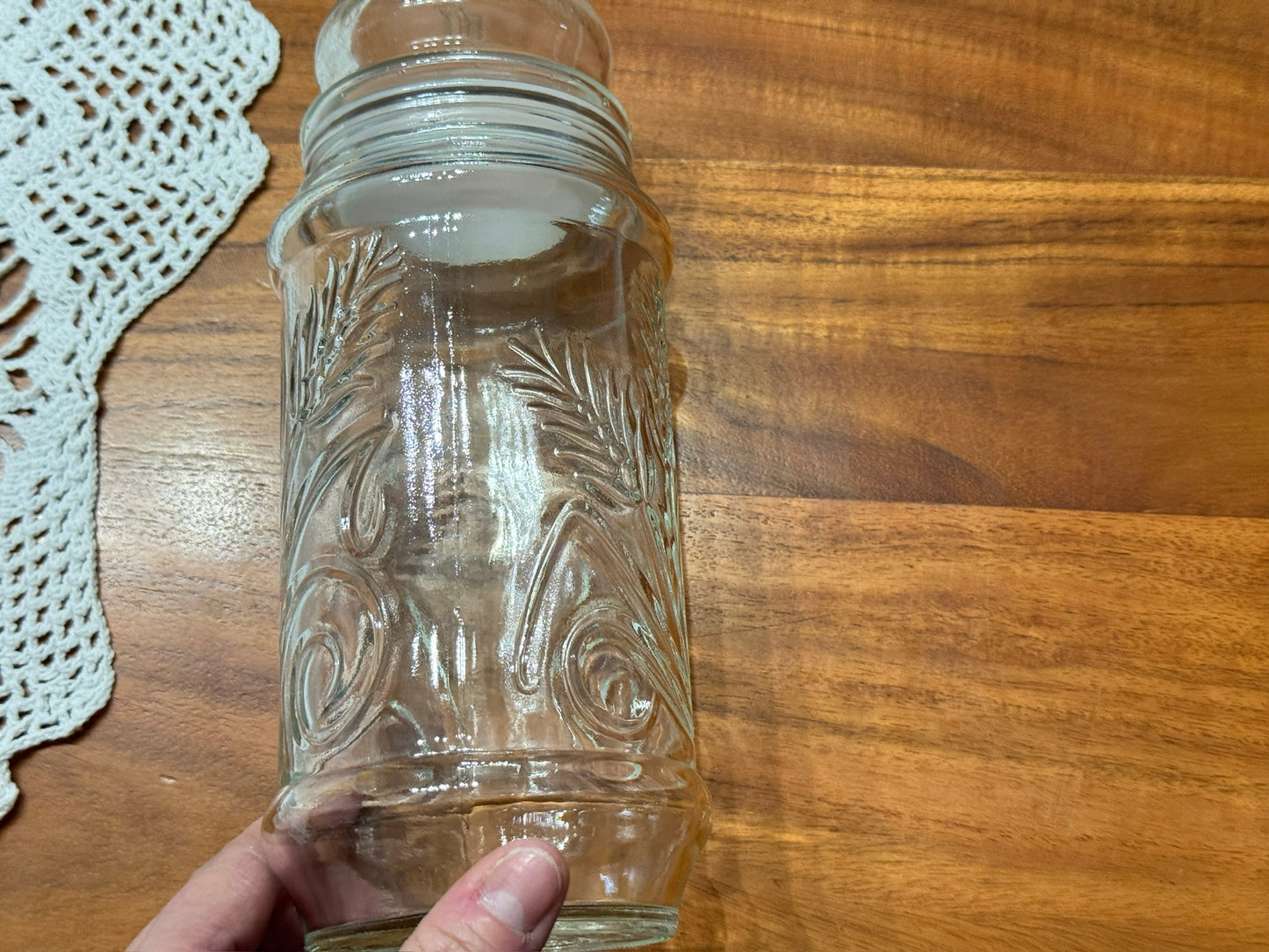 1982 Planters Mr. Peanut Clear Glass Jar Wheat Pattern